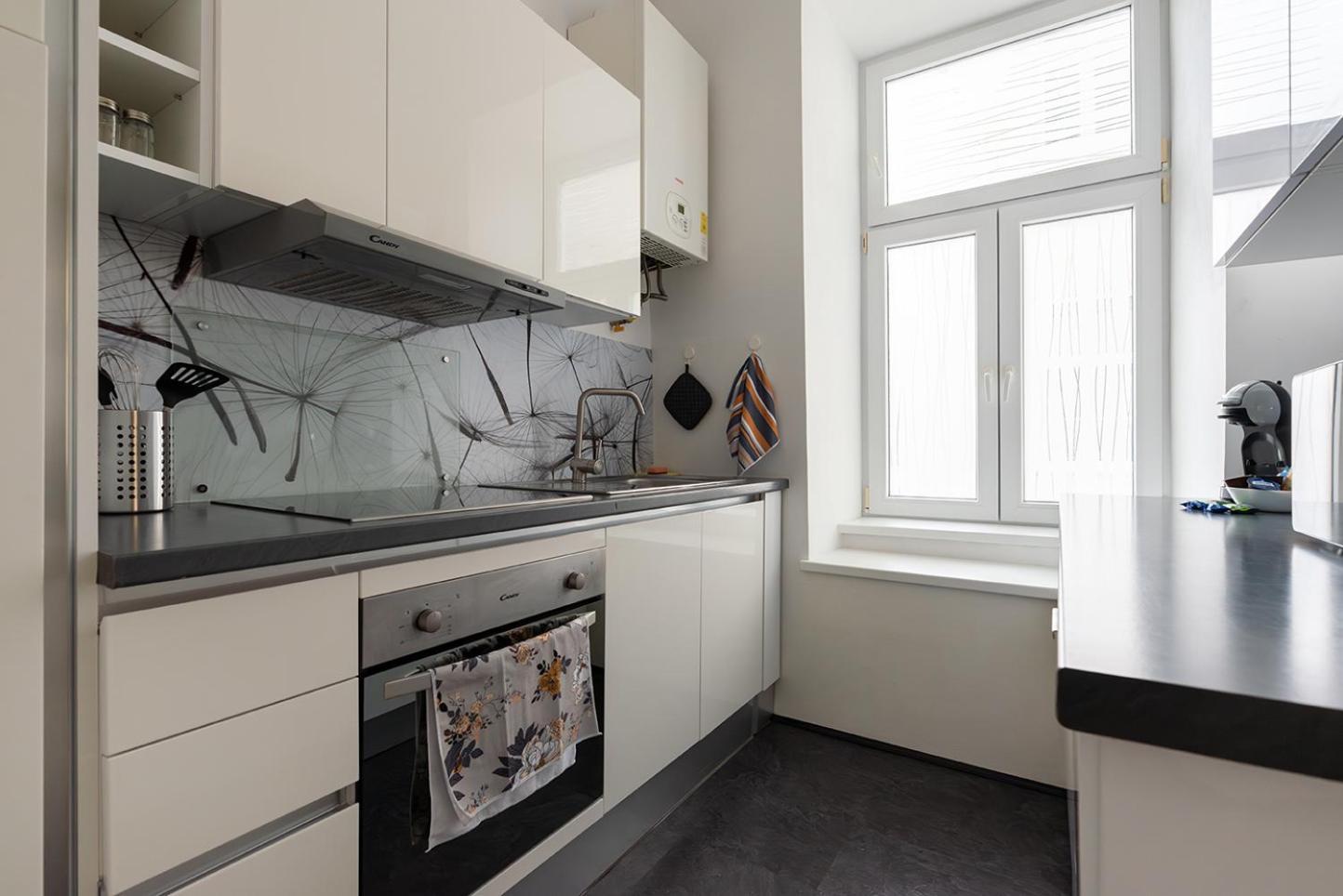 Neu, Renoviert Und Ruhig, 20 Minuten Ins Zentrum Wien Exterior foto